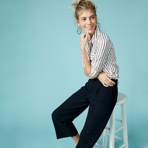 NWT Express Soft City Shirt